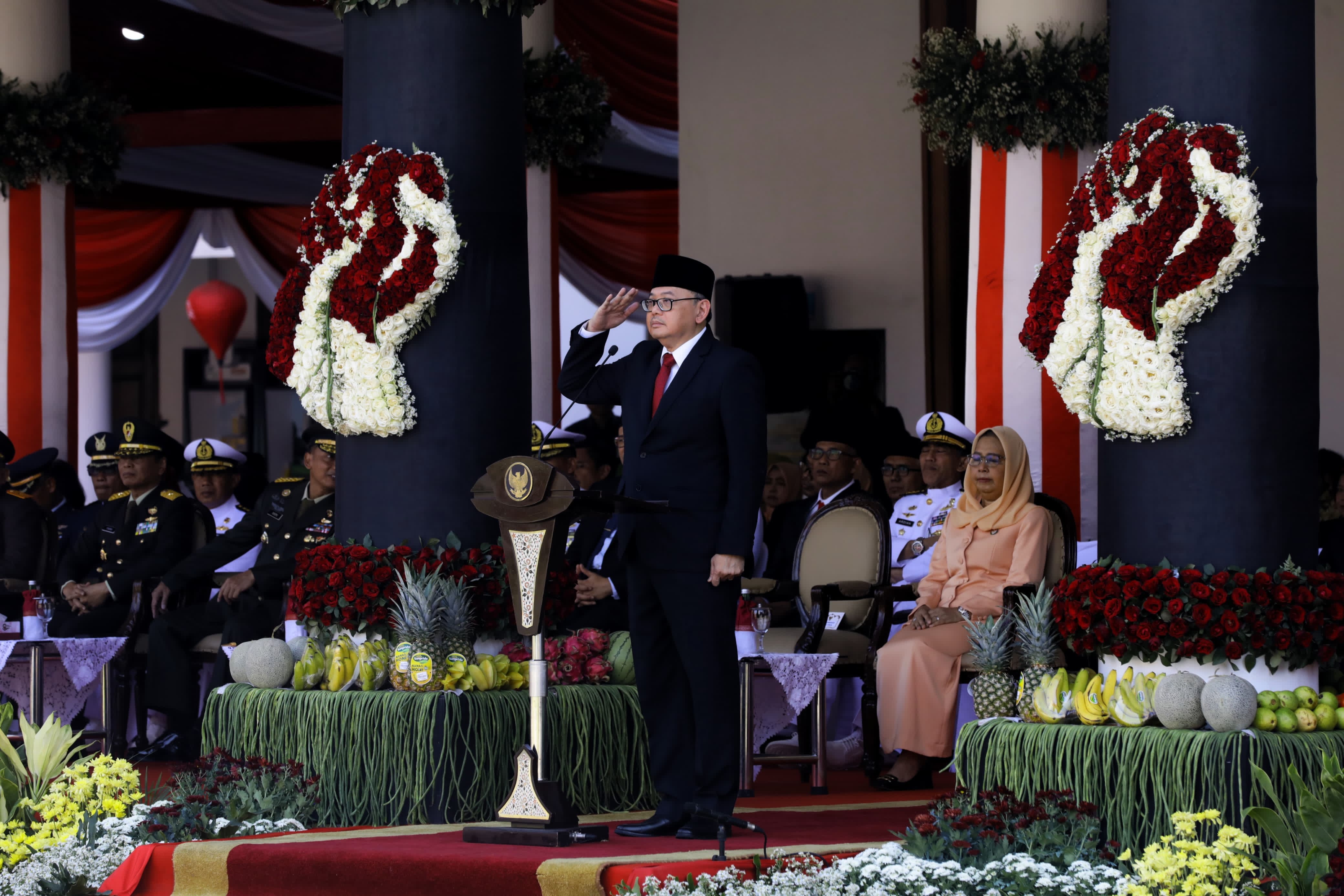 Pimpin Upacara Harkitnas 2024, Plh. Gubernur Jatim Bobby Ajak Generasi Muda Kuasai Teknologi Untuk SOngsong Indonesia Emas 2045