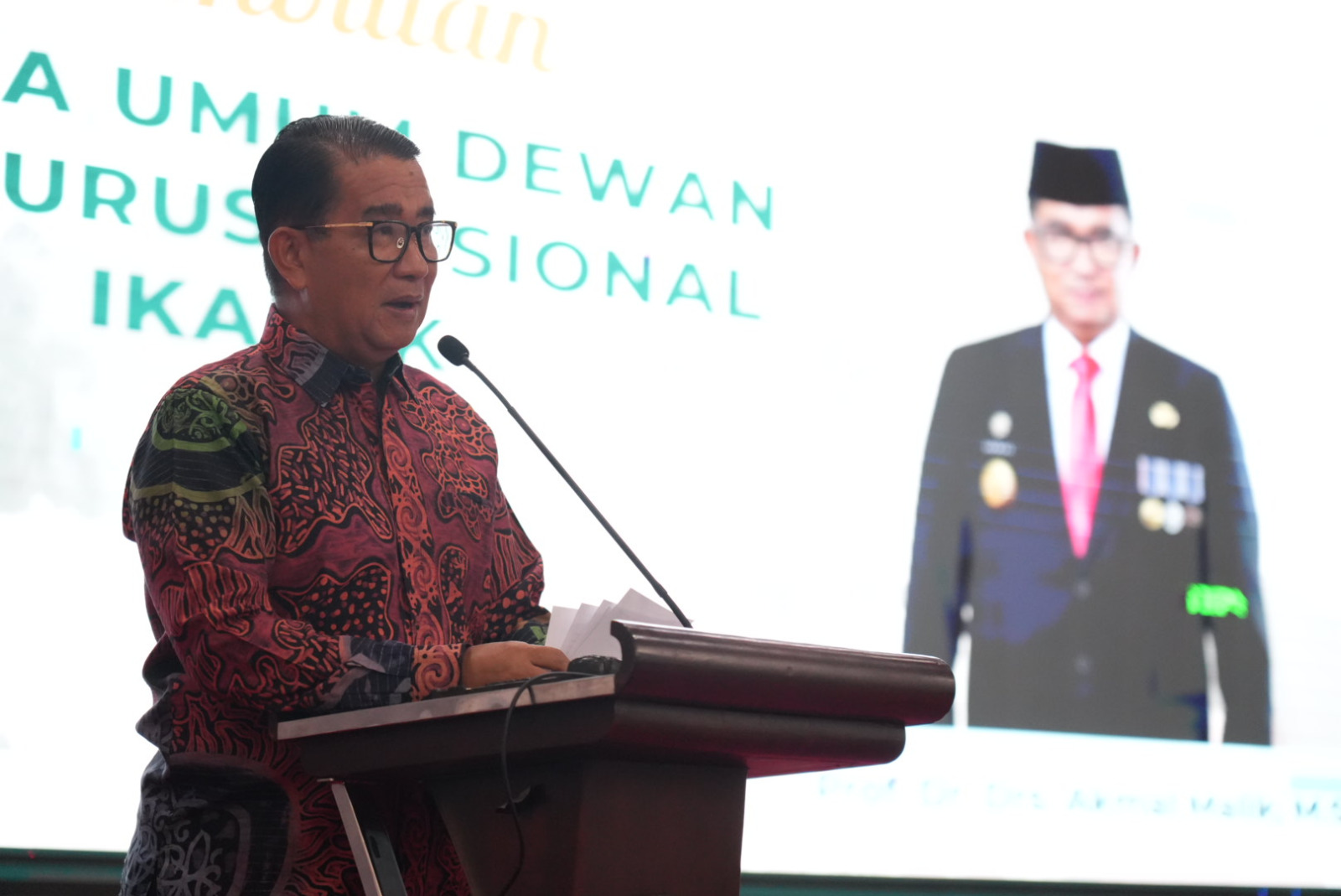 Pimpin Rakernas IKAPTK, Akmal Malik Tekankan Penguatan Kolaborasi Alumni Menuju Indonesia Emas 2045